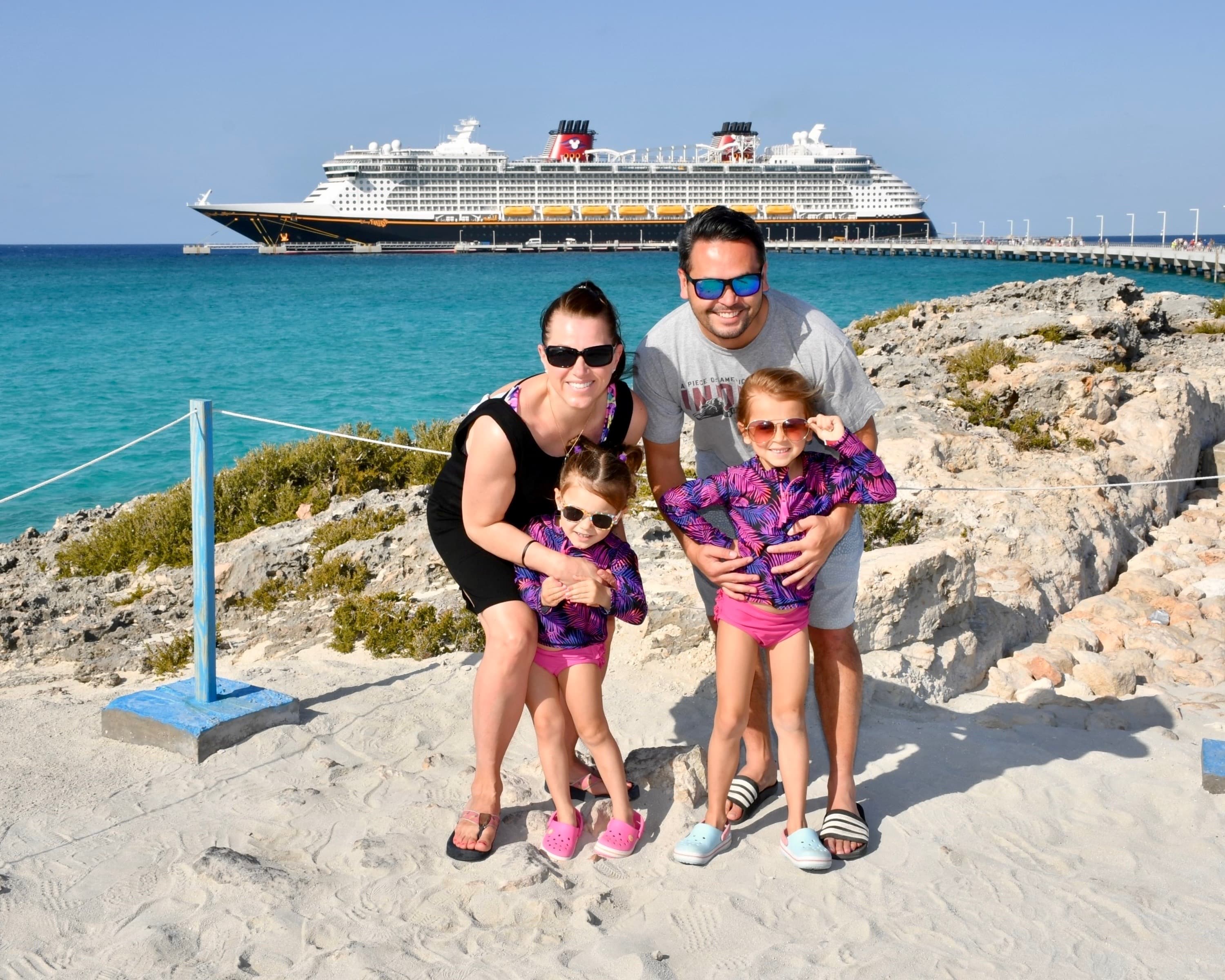 Randolph Schilke with wife Tatum and children Wakely and Brielle — the family behind the Chores Hero app